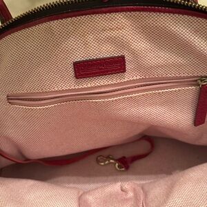 Dooney and Bourke women’s purse